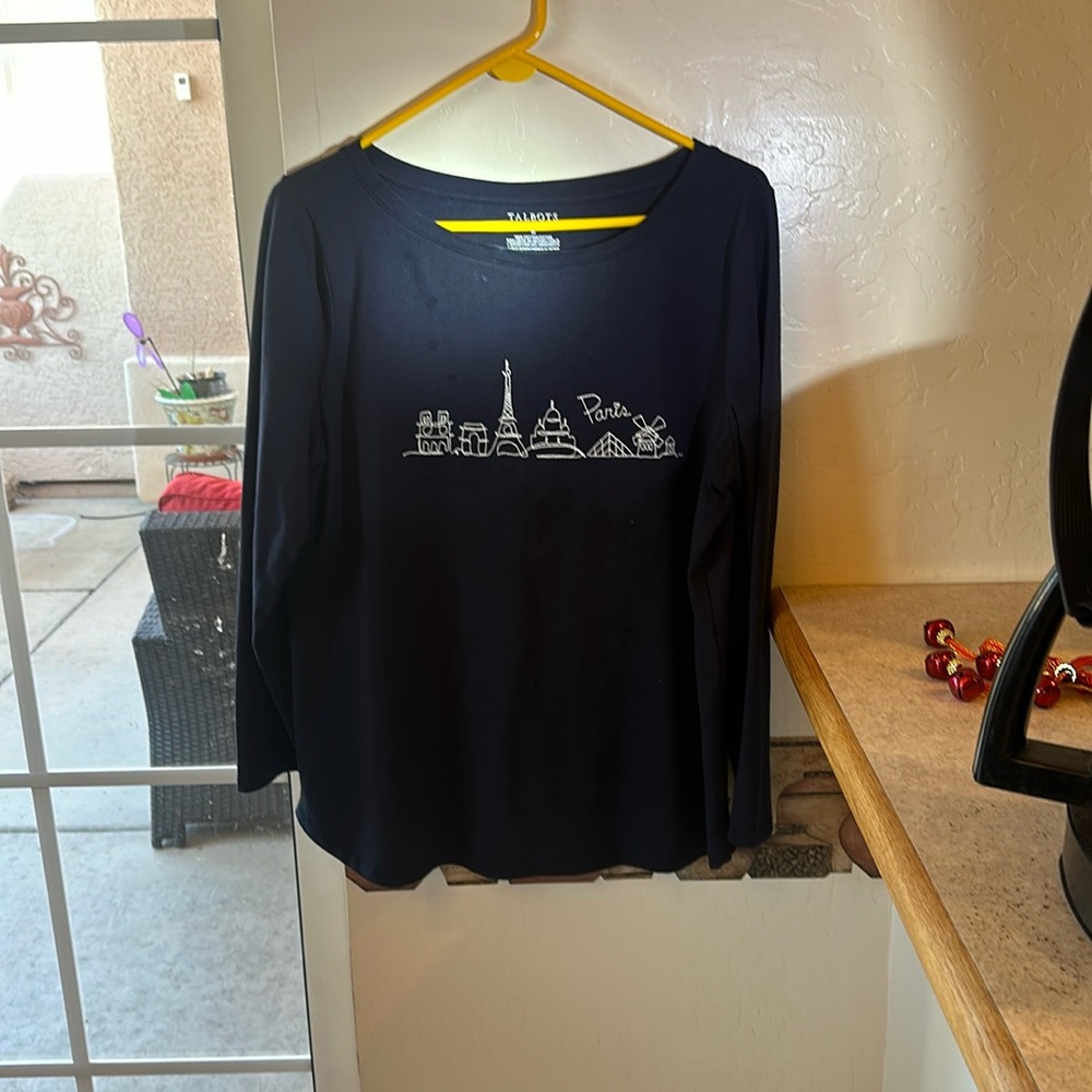 Long sleeved ,navy,cutest tee shirt, Talbots, 1x. Great condition,